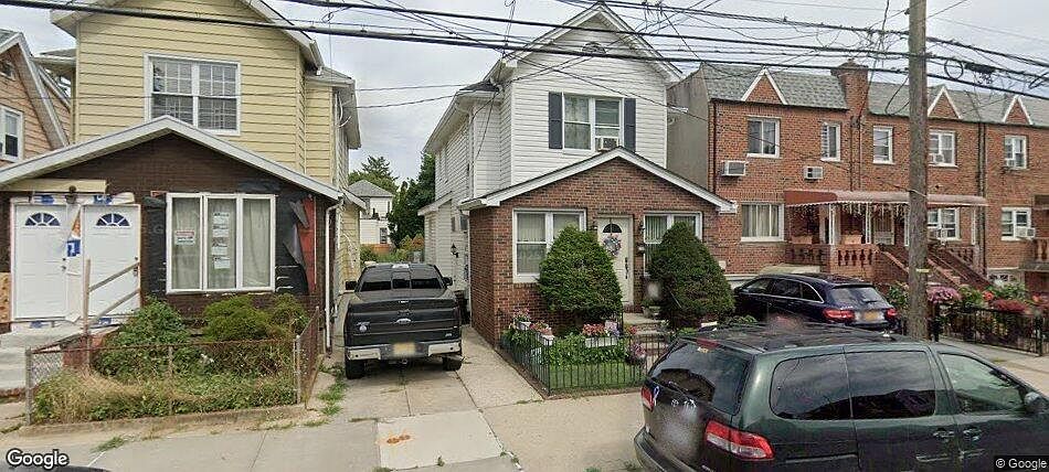 1st image of 1839 E 51st St