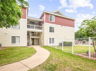 527 Southwest Pkwy APT 104, College Station, TX 77840