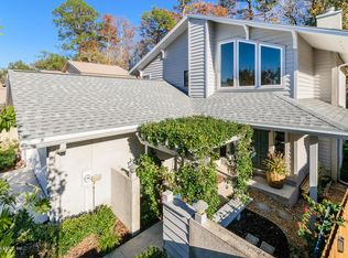 5486 Mariners Cove Dr, Jacksonville, FL 32210