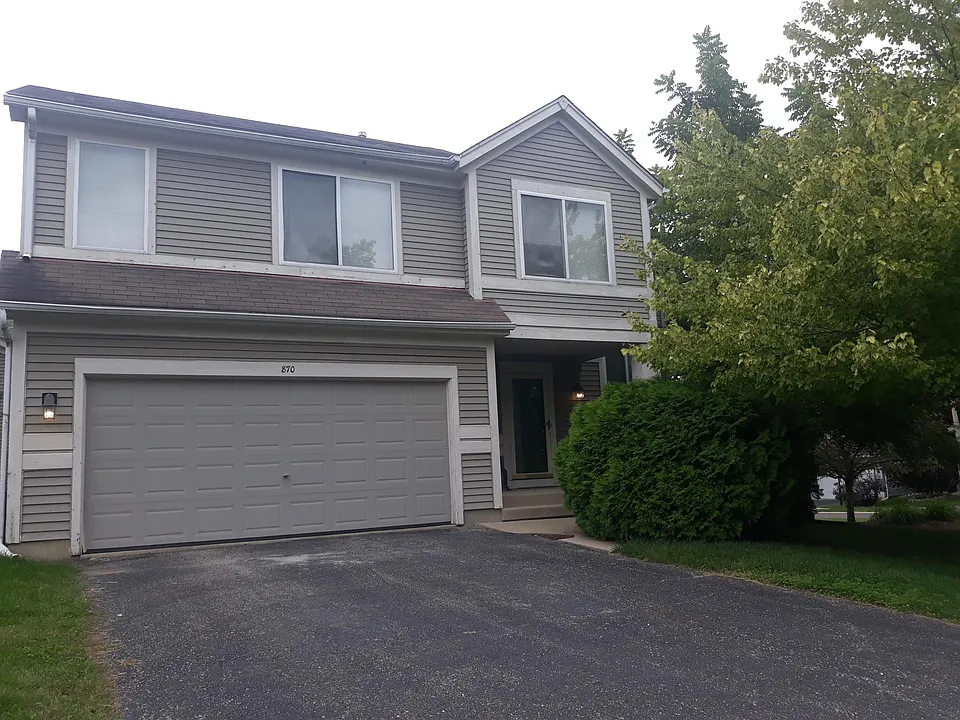 870 Waterview Dr