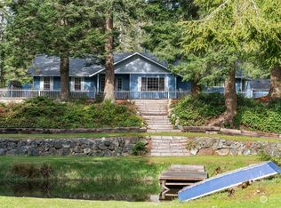 450 Mile High Dr, Camano Island, WA 98282