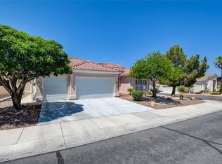 8528 Crest Hill Ave, Las Vegas, NV 89145