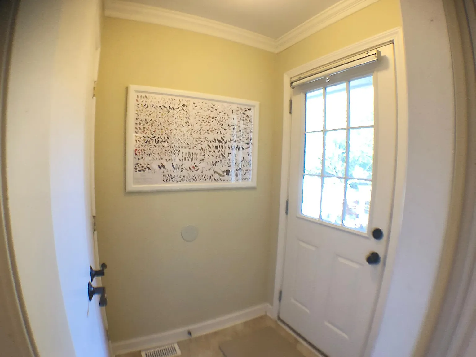 3 bed, 1577 sqft, $2,975 — Photo 4