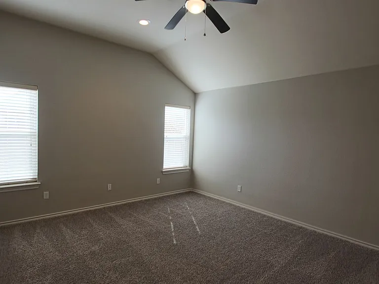 6021 Morning Mist Dr — Photo 17