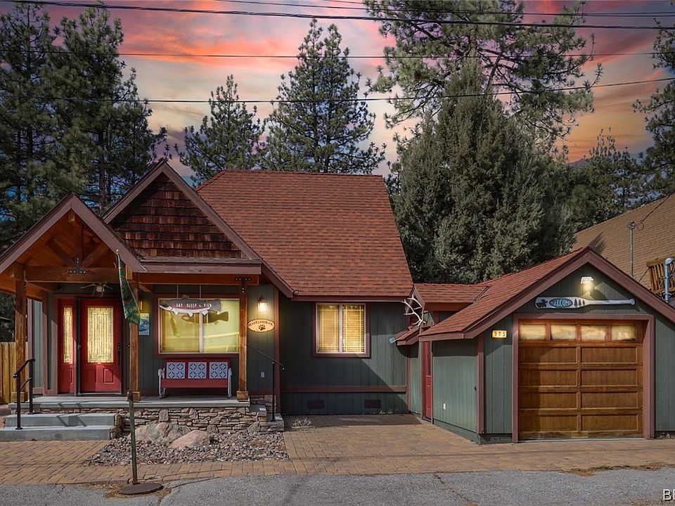 1st image of 905 Tinkerbell Ave