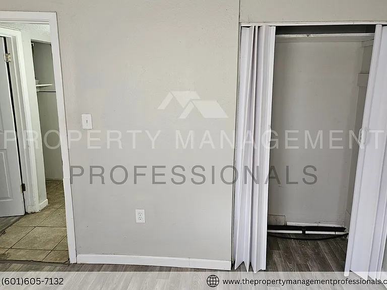 1324 Marydale Dr — Photo 21