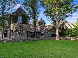 20 Island Trl, Sparta, NJ 07871