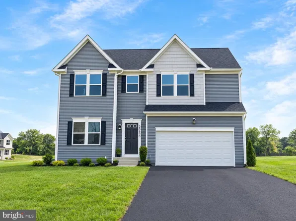 20133 Regent Cir, Hagerstown, MD 21742
