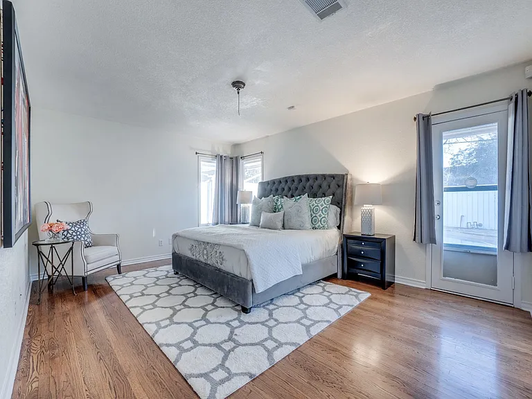 6106 Meadowcrest Dr — Photo 19