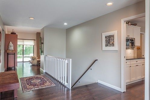 3rd image of 5131 Woodlands Dr #1