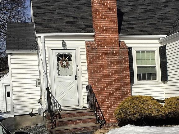 2nd image of 37 Atlantic Blvd