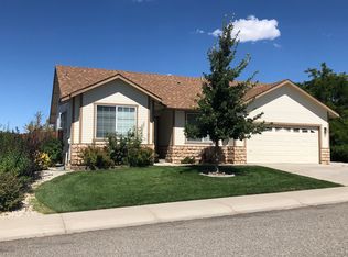 990 Sunnycrest Dr, Carson City, NV 89705