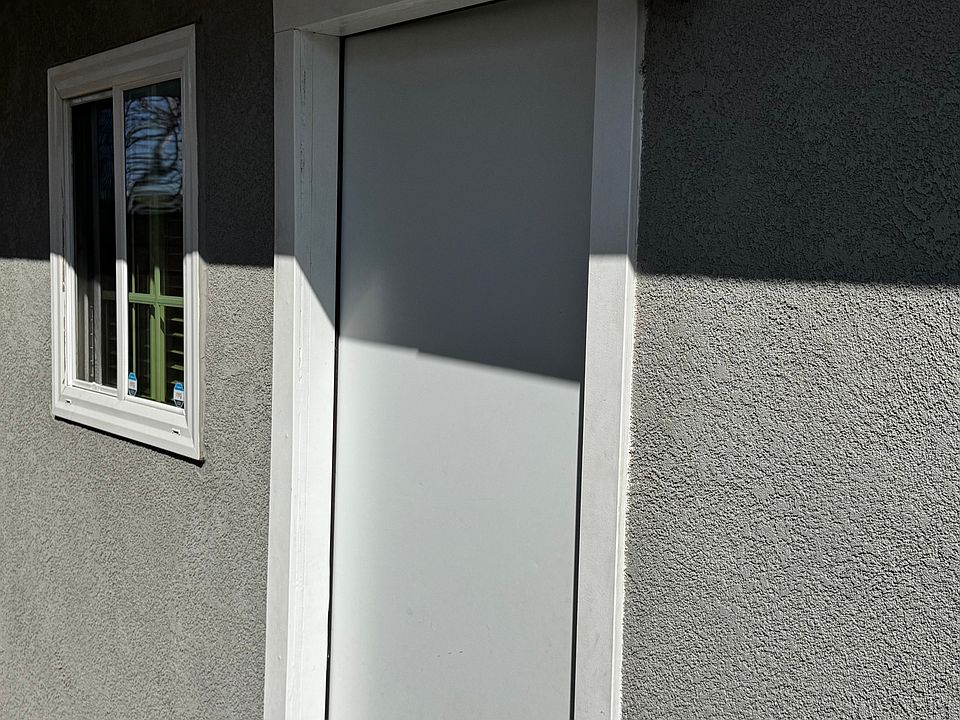 Private entrance