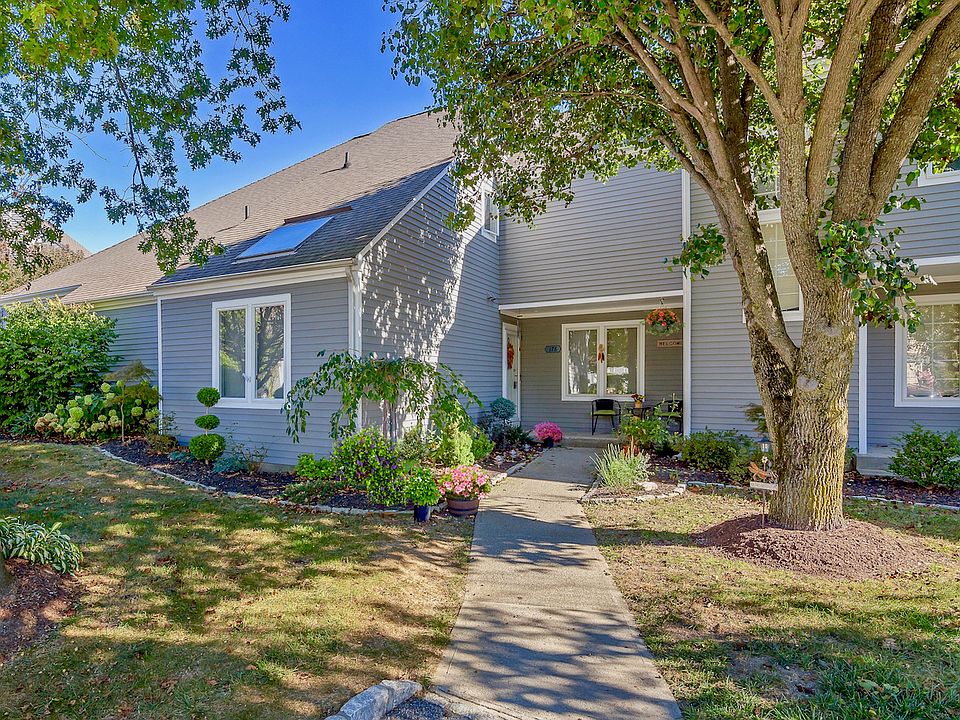1st image of 178 Fairway Drive #178