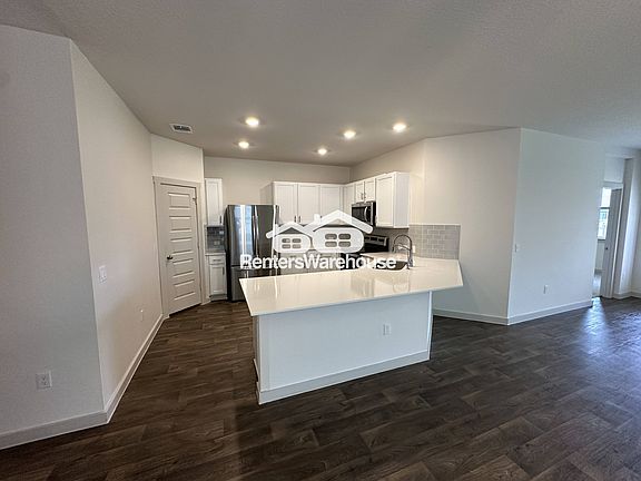 3rd image of 103 Krause Springs Dr
