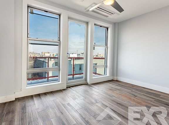 2nd image of 302 Saint Nicholas Ave #2V