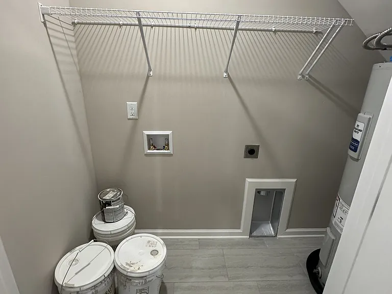 209 Mountaindale Dr — Photo 9