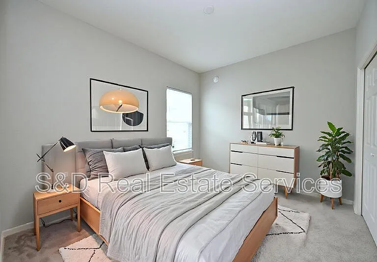 1731 Oceania Ave — Photo 33