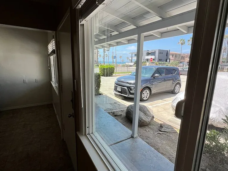 201 Surfrider Way — Photo 32