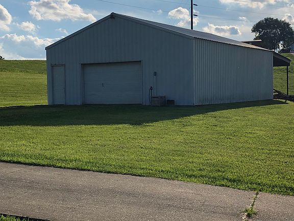 3rd image of 12617 W Highway 60