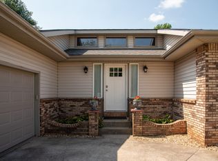 218 W Lorene St, Nixa, MO 65714