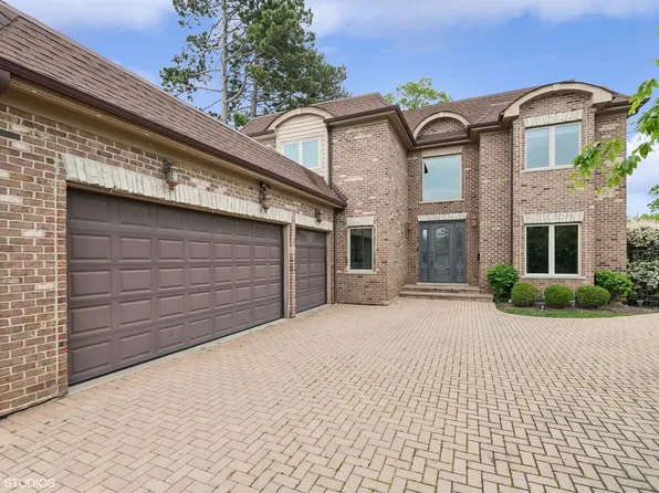 423 Sumac Rd, Highland Park, IL 60035