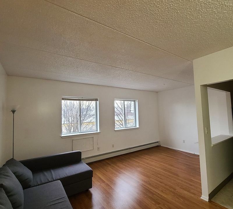 1st image of 33-19 13th St #2