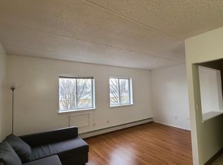 33-19 13th St #2, Astoria, NY 11106
