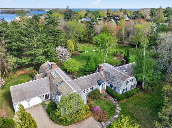 14 Vine Street, Marion, MA 02738