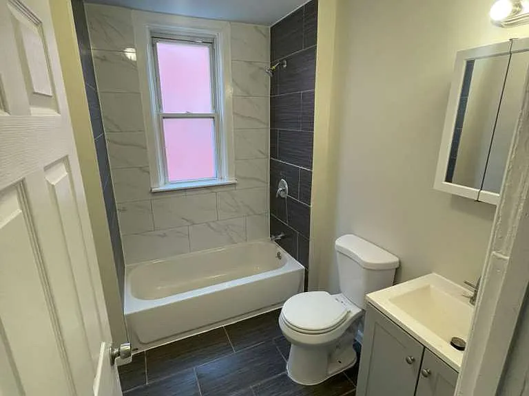 464 Avon Ave #2A — Photo 5