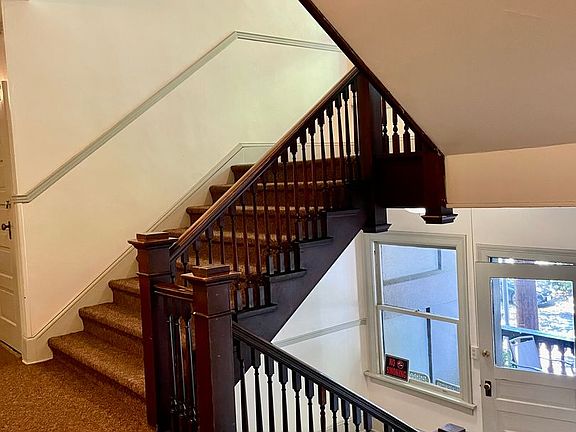 2nd image of 1812 NW Flanders St #25