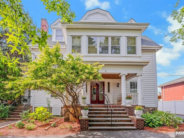 111 Grand Place, Kearny, NJ 07032