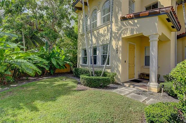 4867 Ponce De Leon Blvd — Photo 6