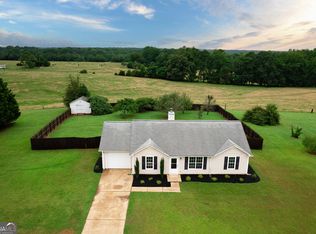 113 Carols Ln, Locust Grove, GA 30248