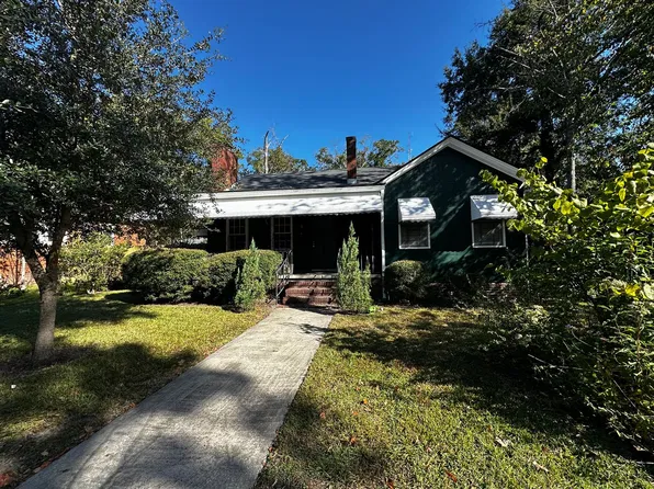 6 W 50th St, Savannah, GA 31405
