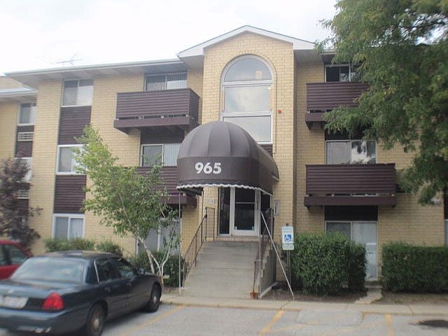 1st image of 965 Charlela Ln