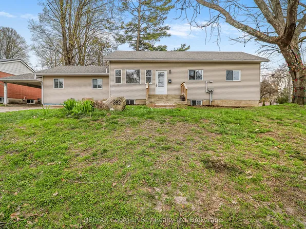 282 Norene St, Midland, ON L4R 4C2