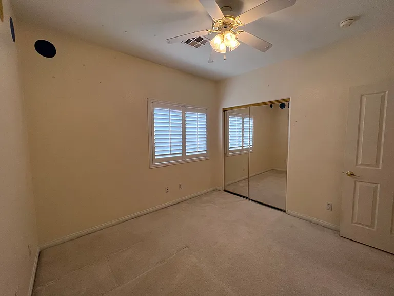 678 Kentons Run Ave — Photo 28