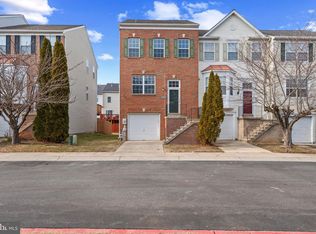 8833 Hawthorne Ct, Ellicott City, MD 21043