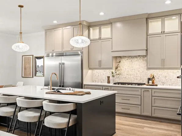 2412 NW 227th St, Edmond, OK 73025