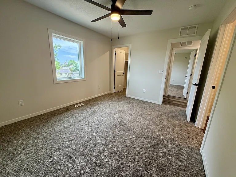 516 Cottage Ave #301 — Photo 16