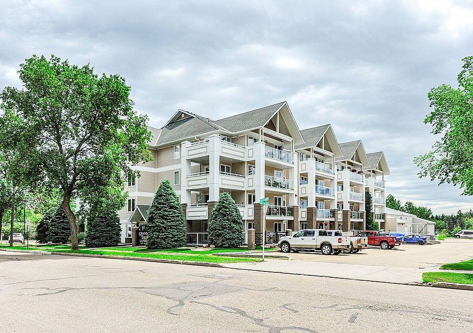 1st image of 5419 E 49th Ave #208