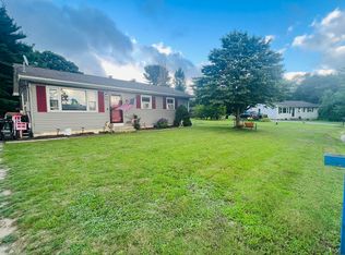 64 Major Dr, Plainfield, CT 06374