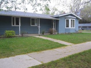 1421 5th Ave NE, Rochester, MN 55906