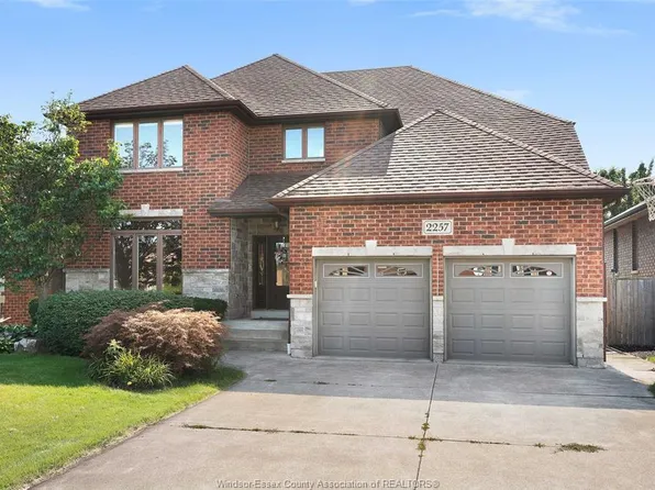 2257 Askin Ave, Windsor, ON N9B 3Y4