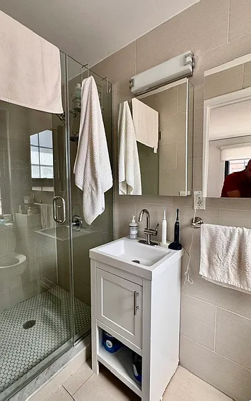 205 W 15th St #2GH — Photo 19