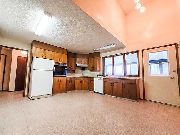 5th image of 16330 N Township Road 534