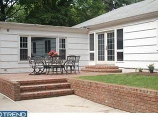 293 Snowden Ln, Princeton, NJ