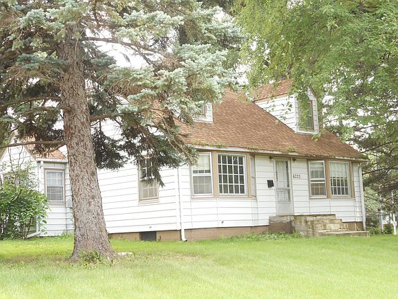 3rd image of 6223 Fontenelle Blvd