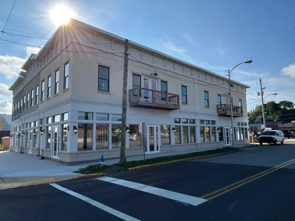420 E East St, Elizabethton, TN